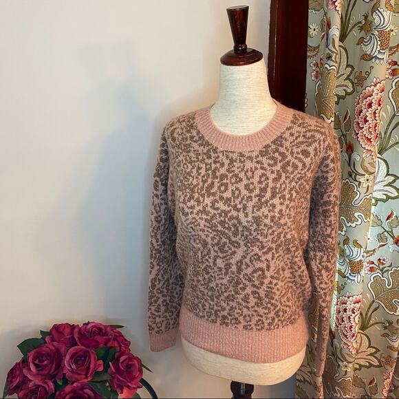 Madewell Sweaters - Madewell Leopard Print Sweater in Soft Pink NWT